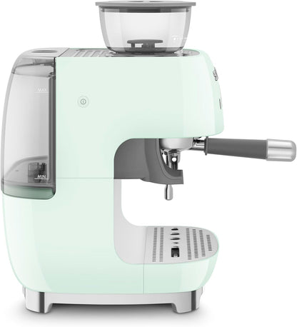 Cafetera espresso semiautomática Smeg Retro, EGF03PBUS, color azul pastel